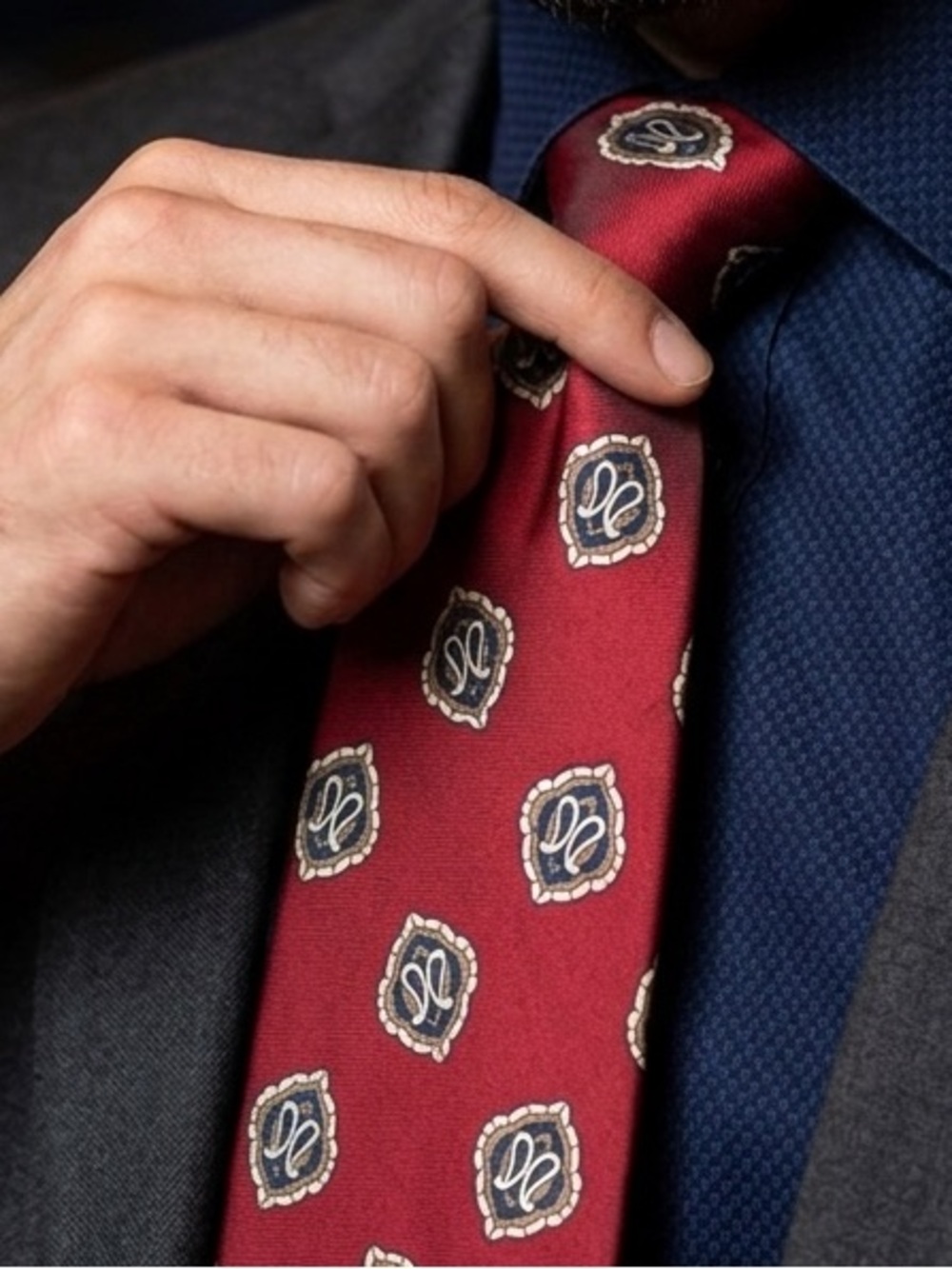 🆕 Valentino by Mario Valentino Silk Tie